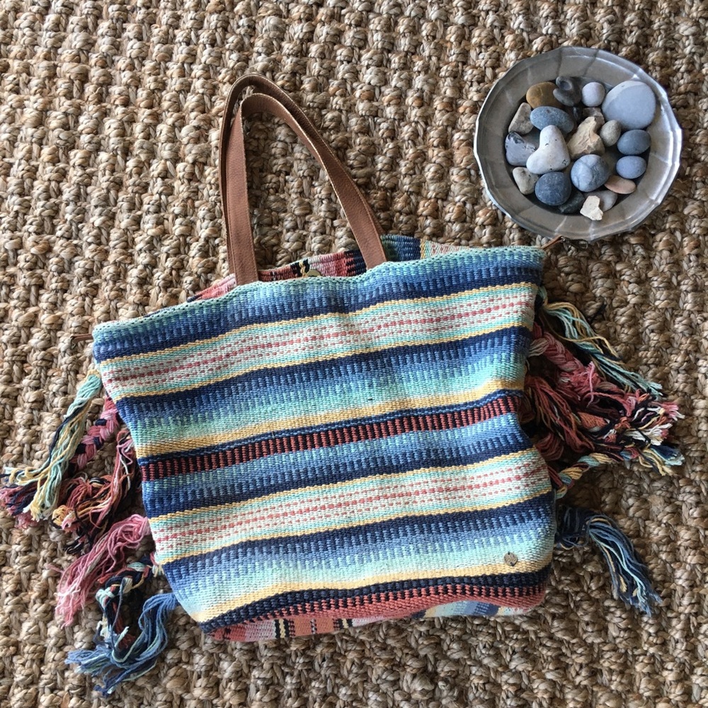 Hobo bag perfect on the go!